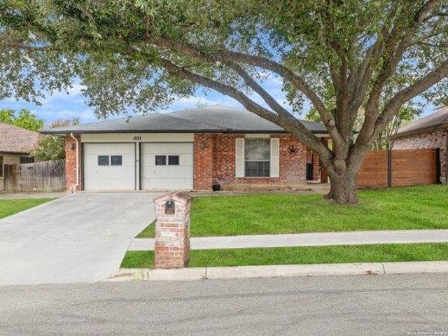 House for sale in Universal City, Texas