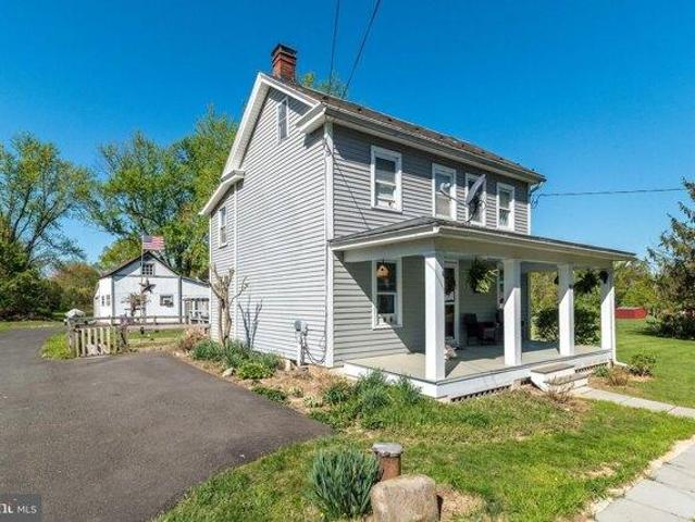 House for sale in Upper Black Eddy