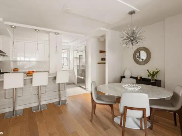 Apartment for sale in Arverne, New York