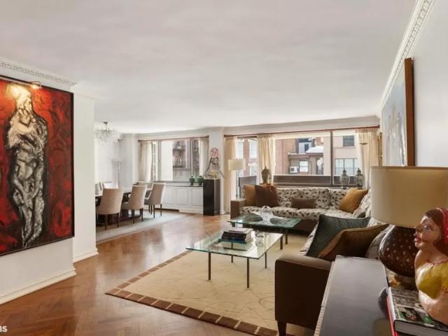 Apartment for sale in Arverne, New York