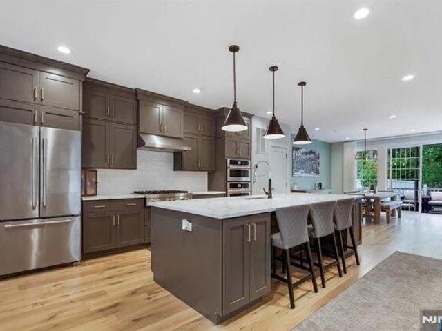 House for sale in Upper Saddle River, Bergen County