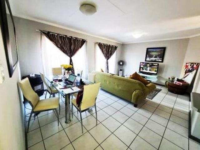 Townhouse for rent in Centurion, Gauteng