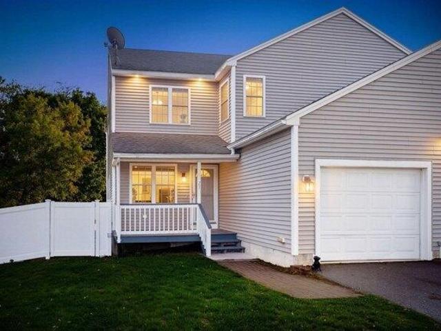 Condo for sale in North Uxbridge, Massachusetts