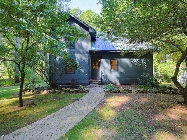 House for sale in Uxbridge, Worcester County