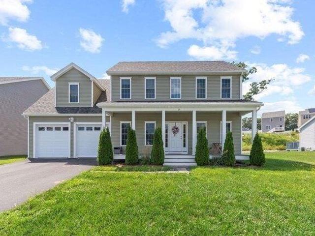 House for sale in Uxbridge, Worcester County