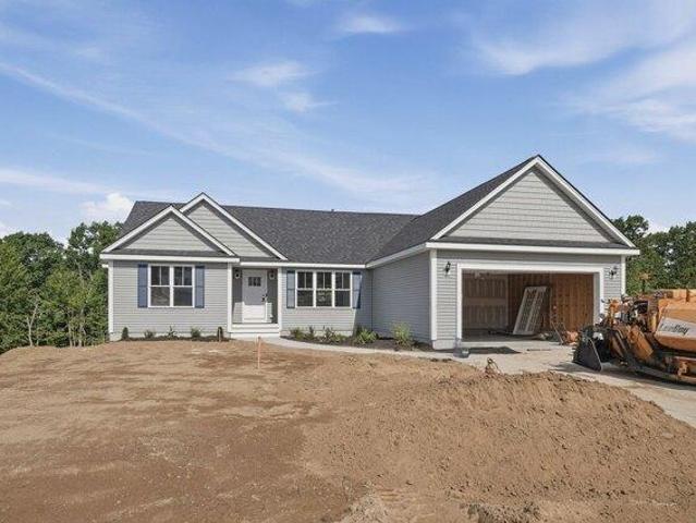 House for sale in Uxbridge, Worcester County