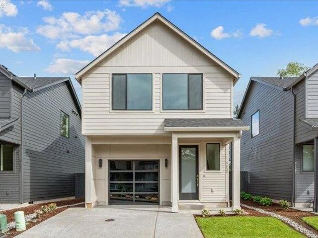 House for sale in Washington