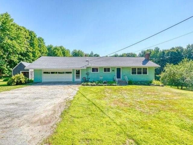 House for sale in Vassalboro, Maine