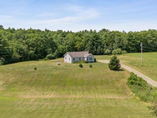 House for sale in Vassalboro, Maine