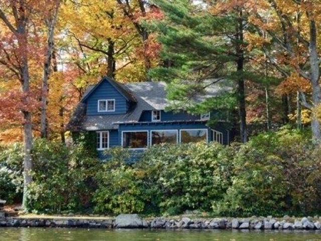 House for sale in Glenwood, New Jersey