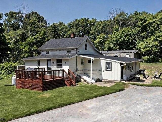 House for sale in Glenwood, New Jersey