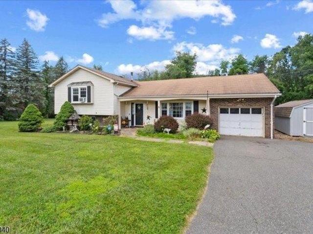 House for sale in Glenwood, New Jersey