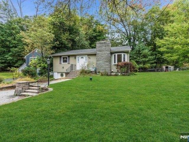 House for sale in Glenwood, New Jersey