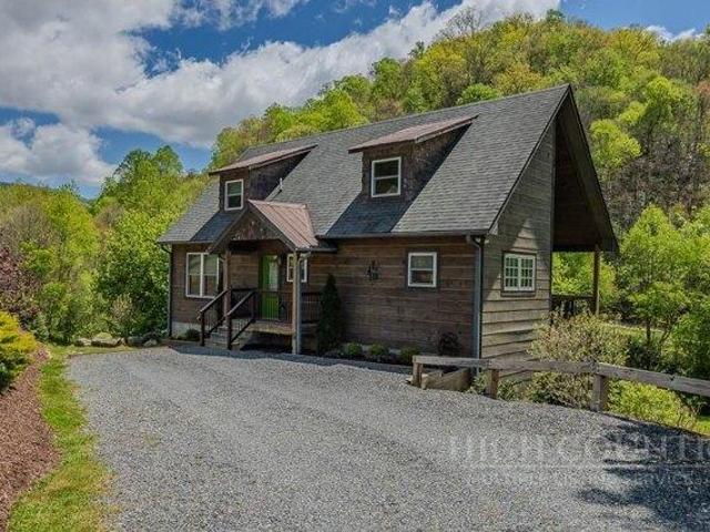 House for sale in Watauga, North Carolina