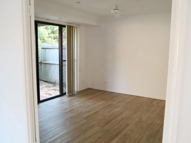 Townhouse for rent in Carseldine, City of Brisbane