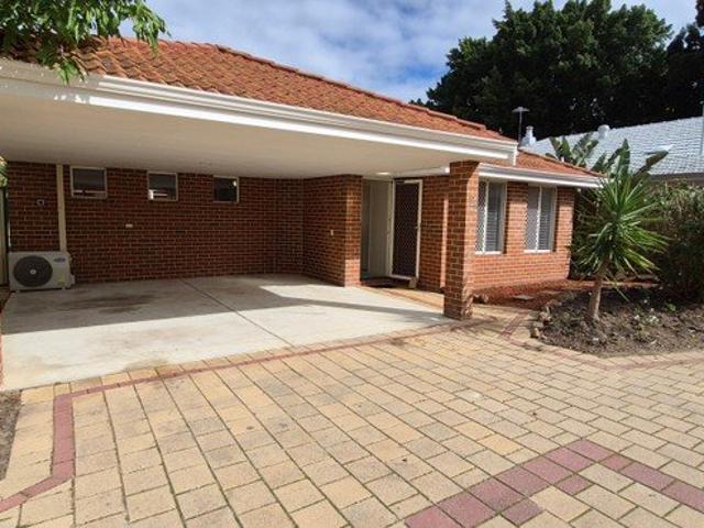 Villa for sale in Carlisle, Western Australia