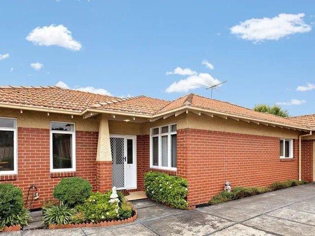 Villa for sale in Camerons Creek, Victoria