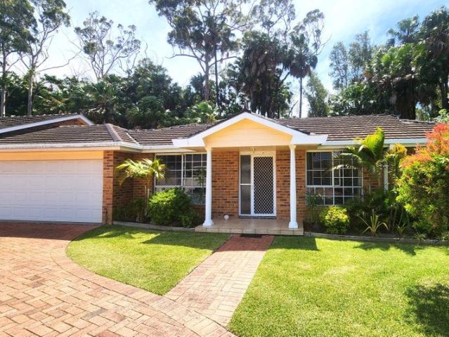 Villa for rent in Tuncurry, Mid-Coast Council