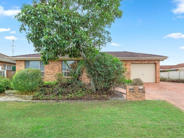 Villa for rent in Forster, New South Wales