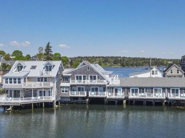 House for sale in Vinalhaven, Maine