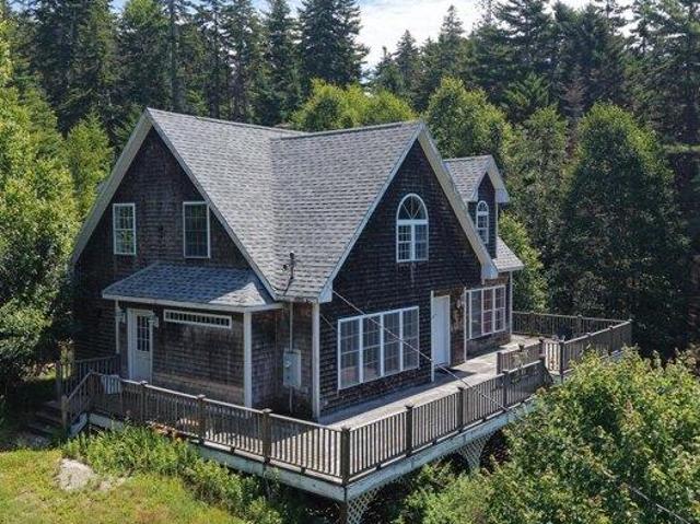 House for sale in Vinalhaven, Knox County
