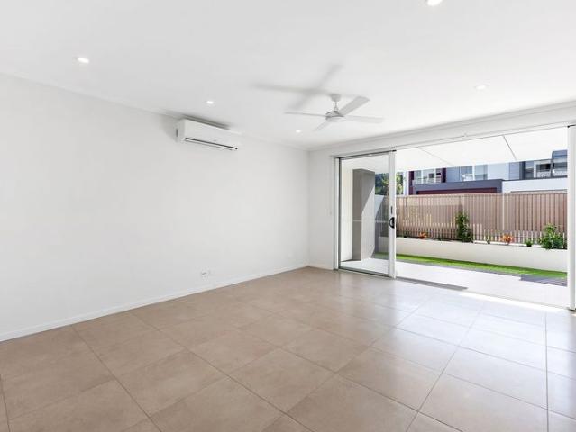 Townhouse for rent in Fernbrook, Queensland
