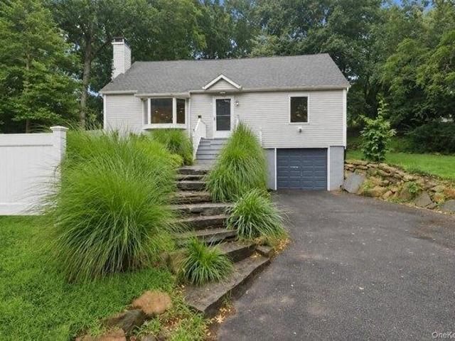 House for sale in Wading River, New York