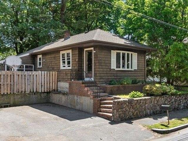 House for sale in Wakefield, Massachusetts