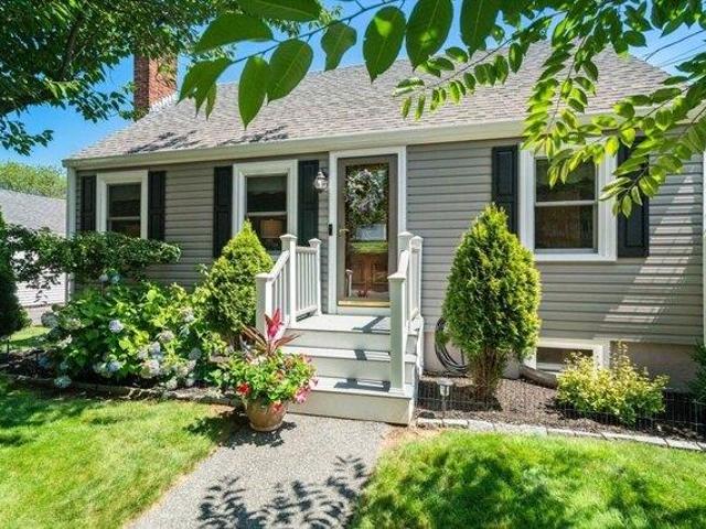 House for sale in Wakefield, Massachusetts