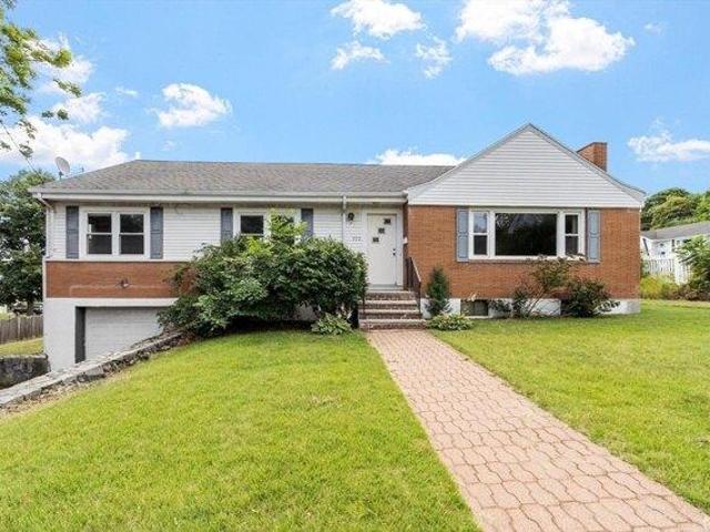 House for sale in Wakefield, Massachusetts
