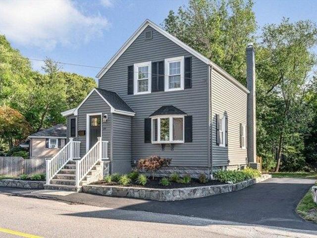 House for sale in Wakefield, Massachusetts
