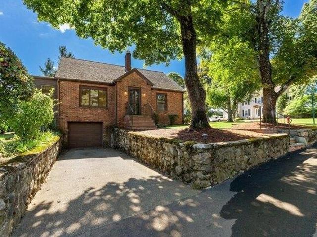 House for sale in Wakefield, Massachusetts