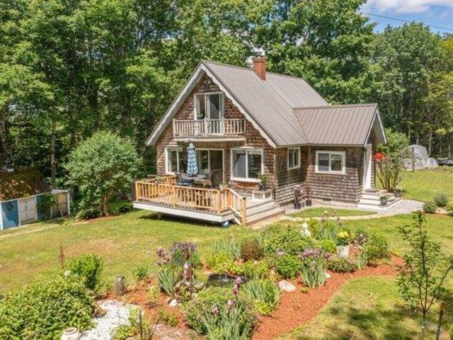 House for sale in Waldoboro, Maine