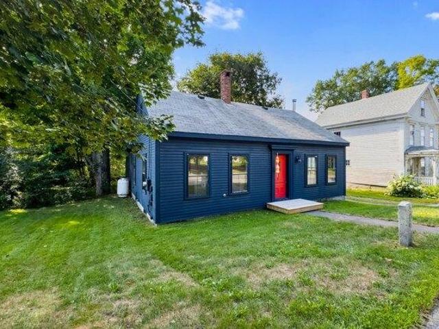 House for sale in Waldoboro, Maine