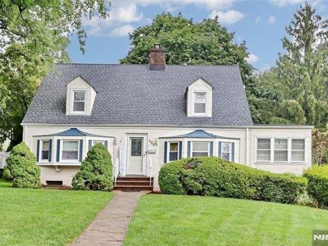 House for sale in Waldwick, Bergen County