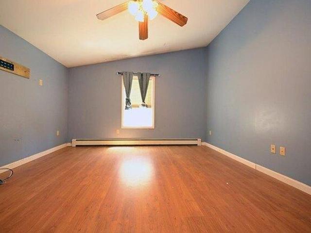 House for sale in Maine