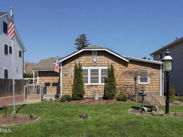 House for sale in Monmouth, New Jersey