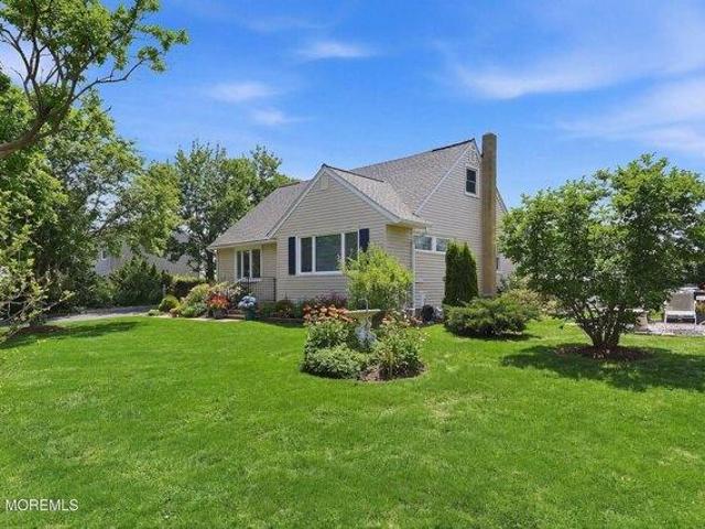 House for sale in Monmouth, New Jersey