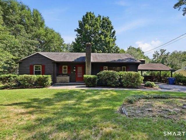 House for sale in Wallingford, Connecticut