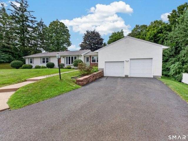 House for sale in Wallingford, Connecticut