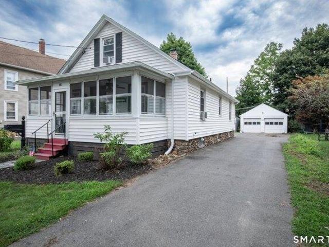 House for sale in Wallingford, Connecticut
