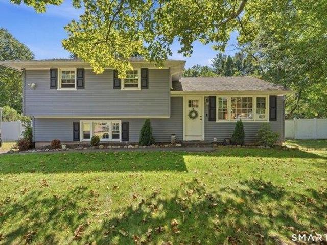 House for sale in Wallingford, South Central Connecticut Planning Region