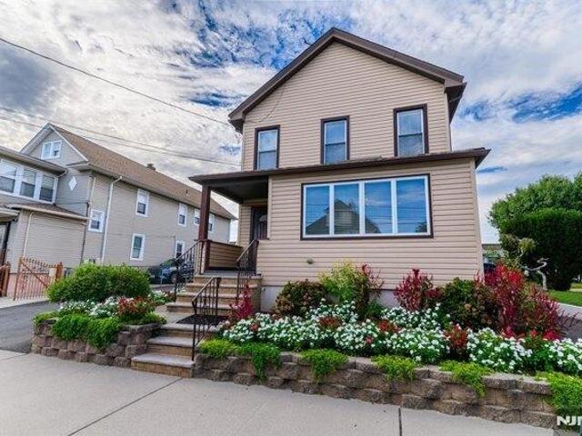 House for sale in Wallington, New Jersey