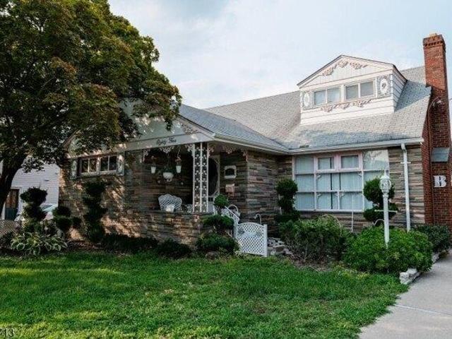 House for sale in Wallington, Bergen County