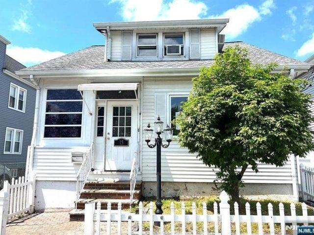 House for sale in Wallington, New Jersey