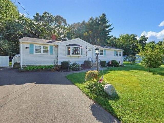 House for sale in Walpole, Massachusetts