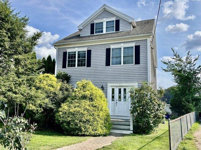 House for sale in Lakeview, Waltham