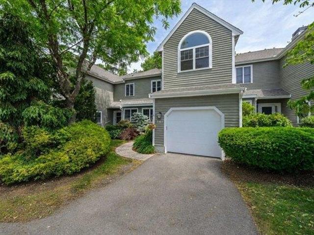 Condo for sale in Waltham, Massachusetts