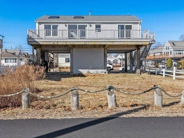 House for sale in Wareham, Massachusetts