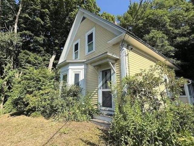 House for sale in New Hampshire